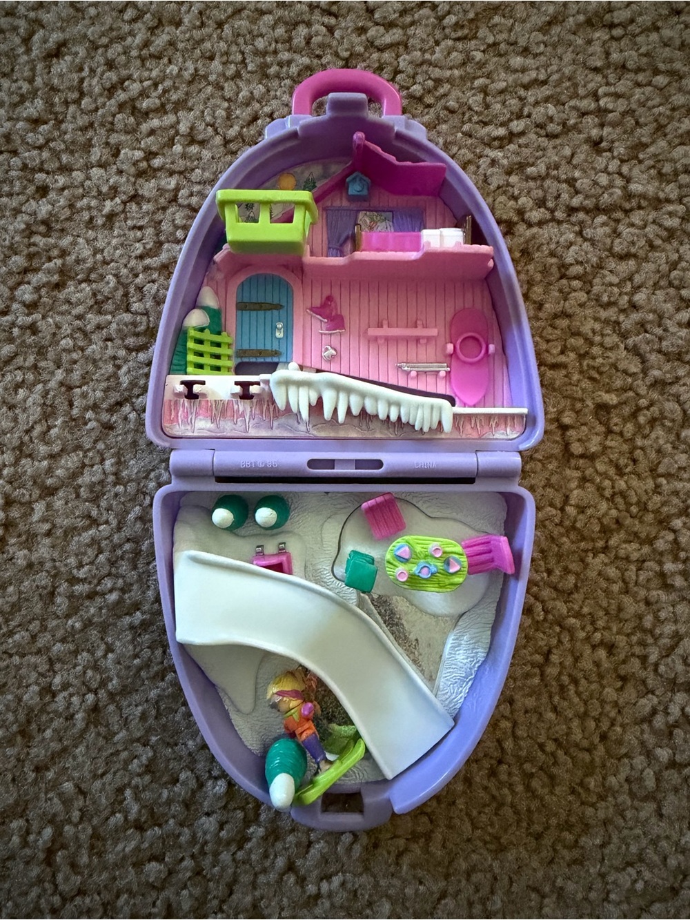 Vintage Polly Pocket Bluebird 1996 Snow Mountain Ski Lodge